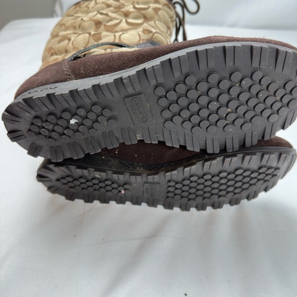 Coach Brown and Tan Patterned Boots with Pom Poms (Size 8) - Picture 6 of 7